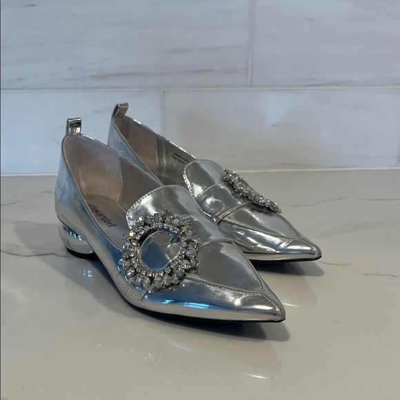 Jeffrey Campbell Viona Crystal Embellished Silver Pointed Toe Loafers size 7.5 - Picture 2 of 13
